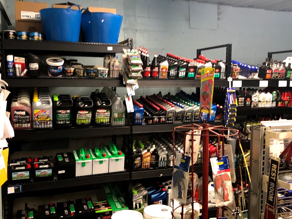 Chiodos 231 Express Market | meal takeaway | 17941 US-231, Fountain, FL 32438, USA | 8507220441 OR +1 850-722-0441