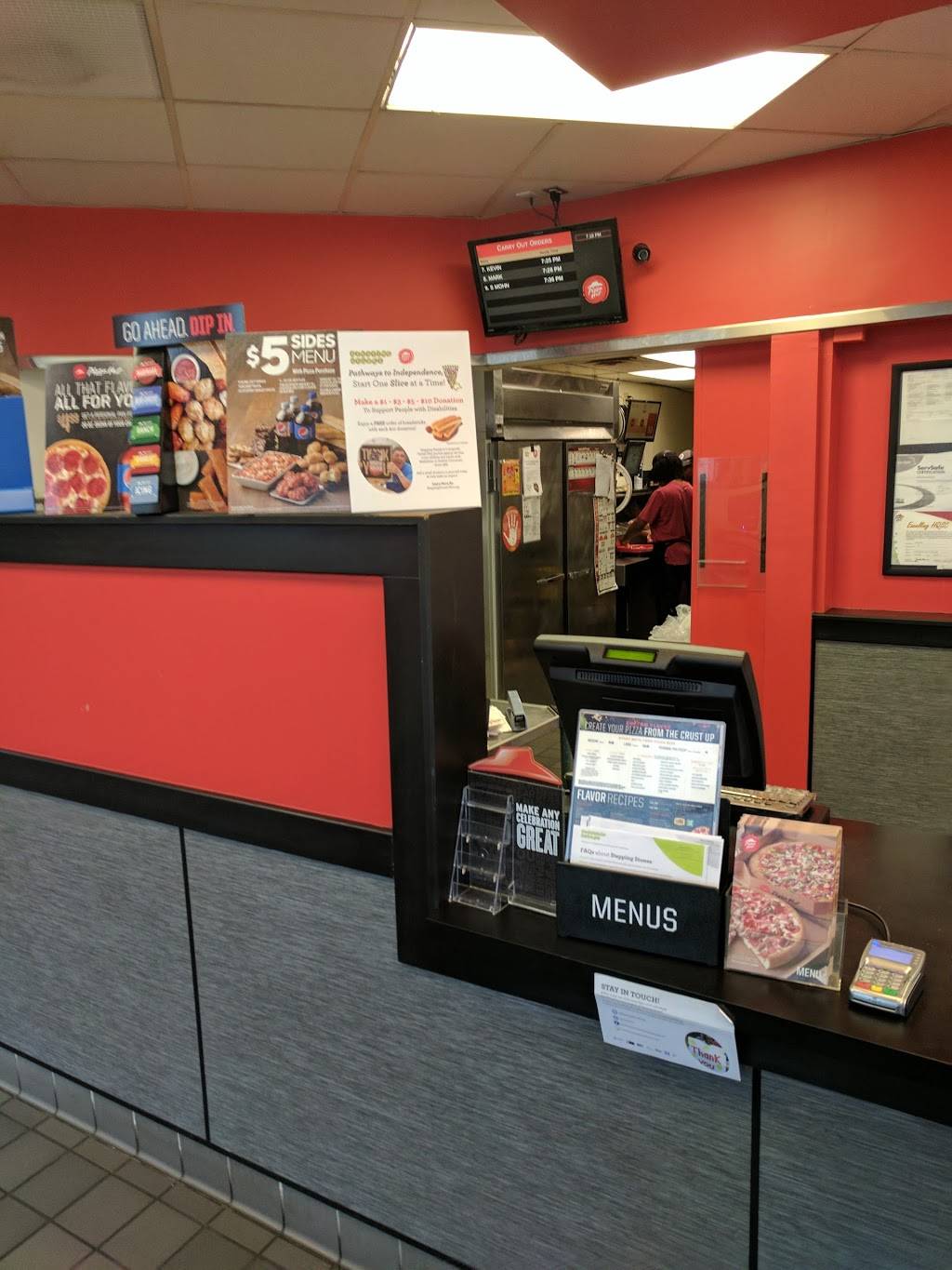 Pizza Hut | restaurant | 913 W Galbraith Rd, Cincinnati, OH 45231, USA | 5135224000 OR +1 513-522-4000