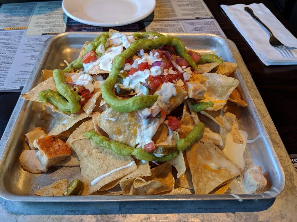 P.J. Whelihans Pub + Restaurant [Newtown Square] | restaurant | 4803 West Chester Pike, Newtown Square, PA 19073, USA | 6108484100 OR +1 610-848-4100