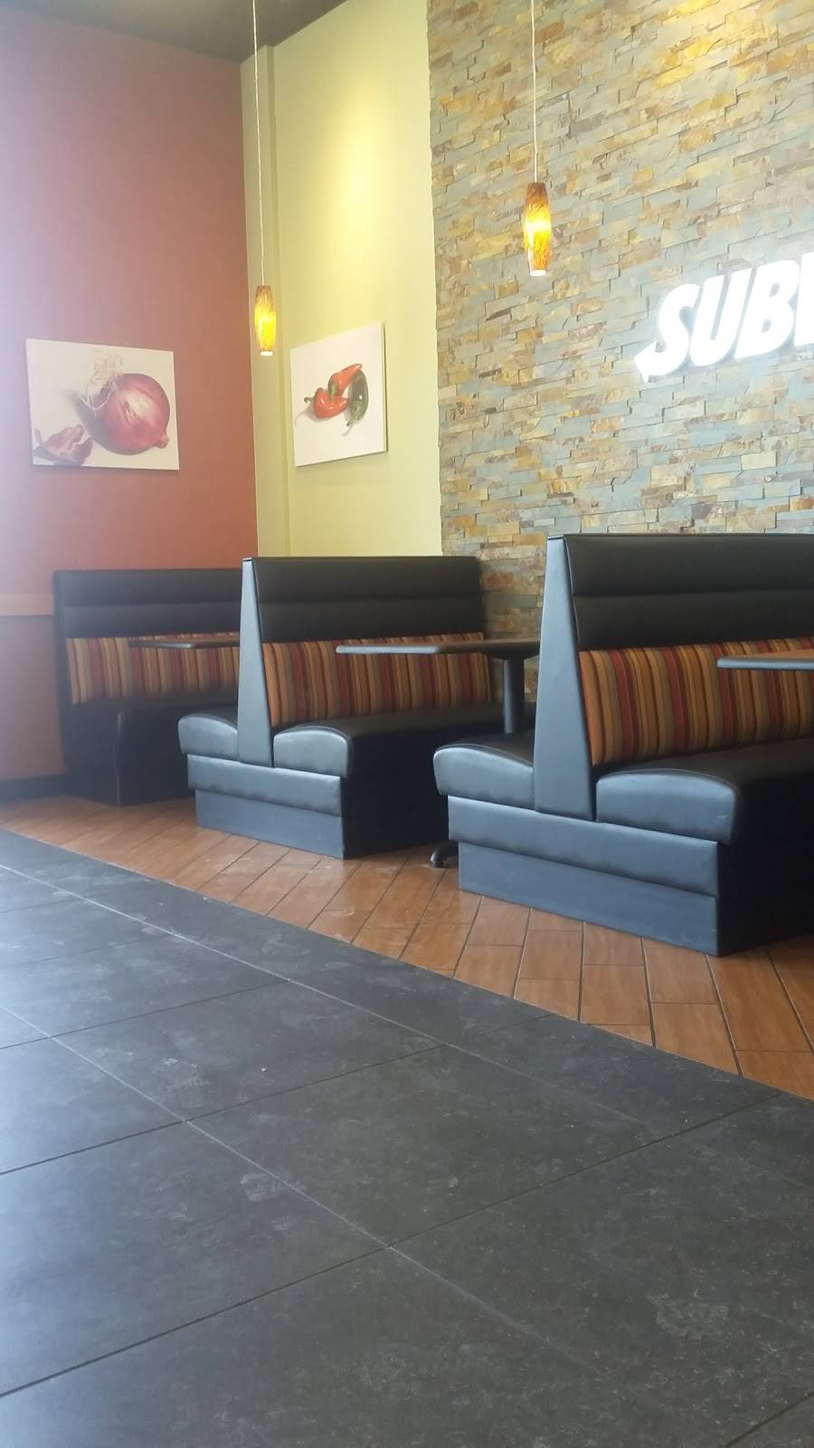Subway | restaurant | 420 Patrol Rd, Jeffersonville, IN 47130, USA | 8122882188 OR +1 812-288-2188