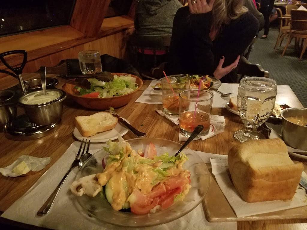 Florian II Supper Club | restaurant | 8048 WI-57, Baileys Harbor, WI 54202, USA | 9208392361 OR +1 920-839-2361