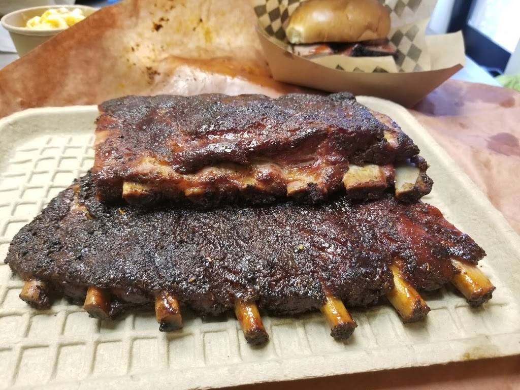 County Smoak | restaurant | 7423 Timberlake Rd, Lynchburg, VA 24502, USA | 4342153311 OR +1 434-215-3311