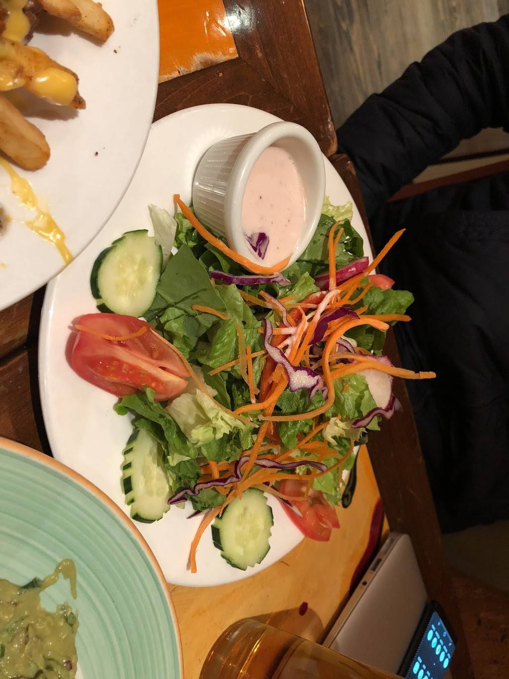 Thunder Grill | restaurant | 50 Massachusetts Ave NE, Washington, DC 20002, USA | 2028980051 OR +1 202-898-0051