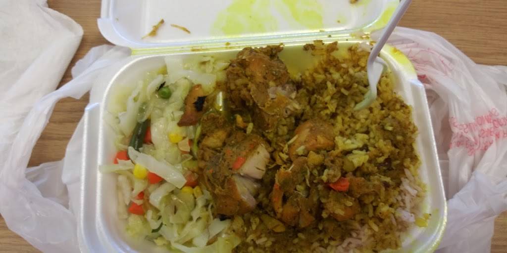 Silver Spoon | restaurant | 940 Park Ave, Lake Park, FL 33403, USA | 5618822400 OR +1 561-882-2400