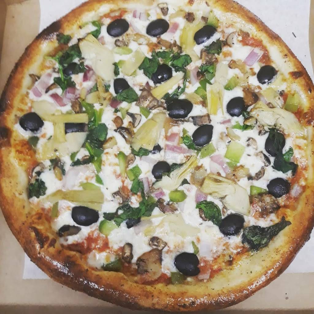 Hourglass munchies | restaurant | 2006 Curry Ford Rd, Orlando, FL 32806, USA | 4077345618 OR +1 407-734-5618