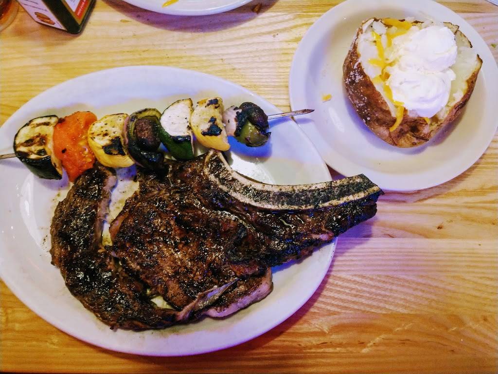 Logans Roadhouse | restaurant | 200 Premier Blvd, Roanoke Rapids, NC 27870, USA | 2525371414 OR +1 252-537-1414