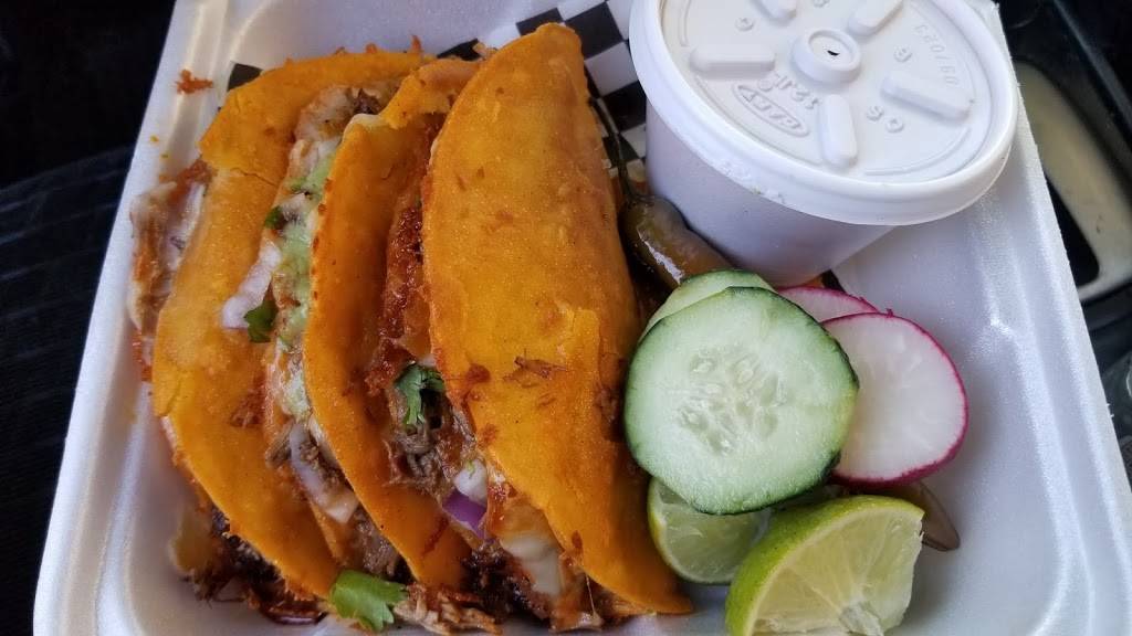 Tauqueria el Azteca | restaurant | 26 N Wilson Way, Stockton, CA 95205, USA | 2095614700 OR +1 209-561-4700