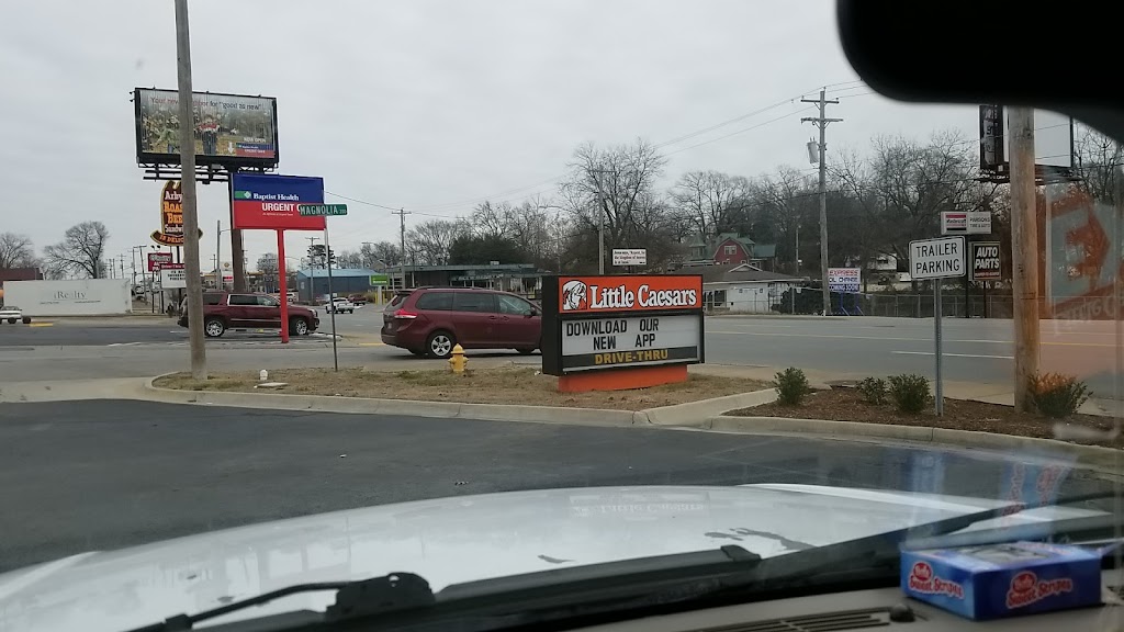 Little Caesars Pizza | meal takeaway | 812 Military Parkway, Benton, AR 72015, USA | 5017762434 OR +1 501-776-2434