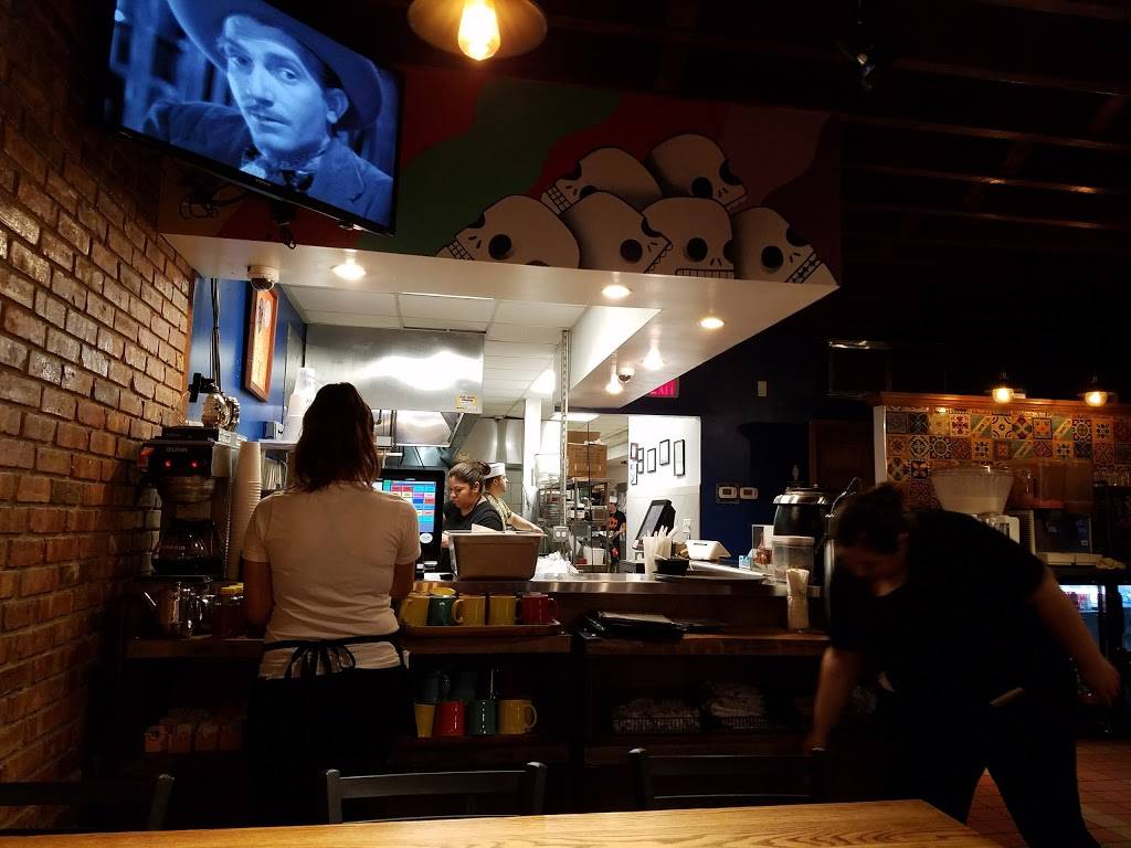 La Haciendita Taqueria | restaurant | 5924 S Pulaski Rd, Chicago, IL 60629, USA | 7732848002 OR +1 773-284-8002