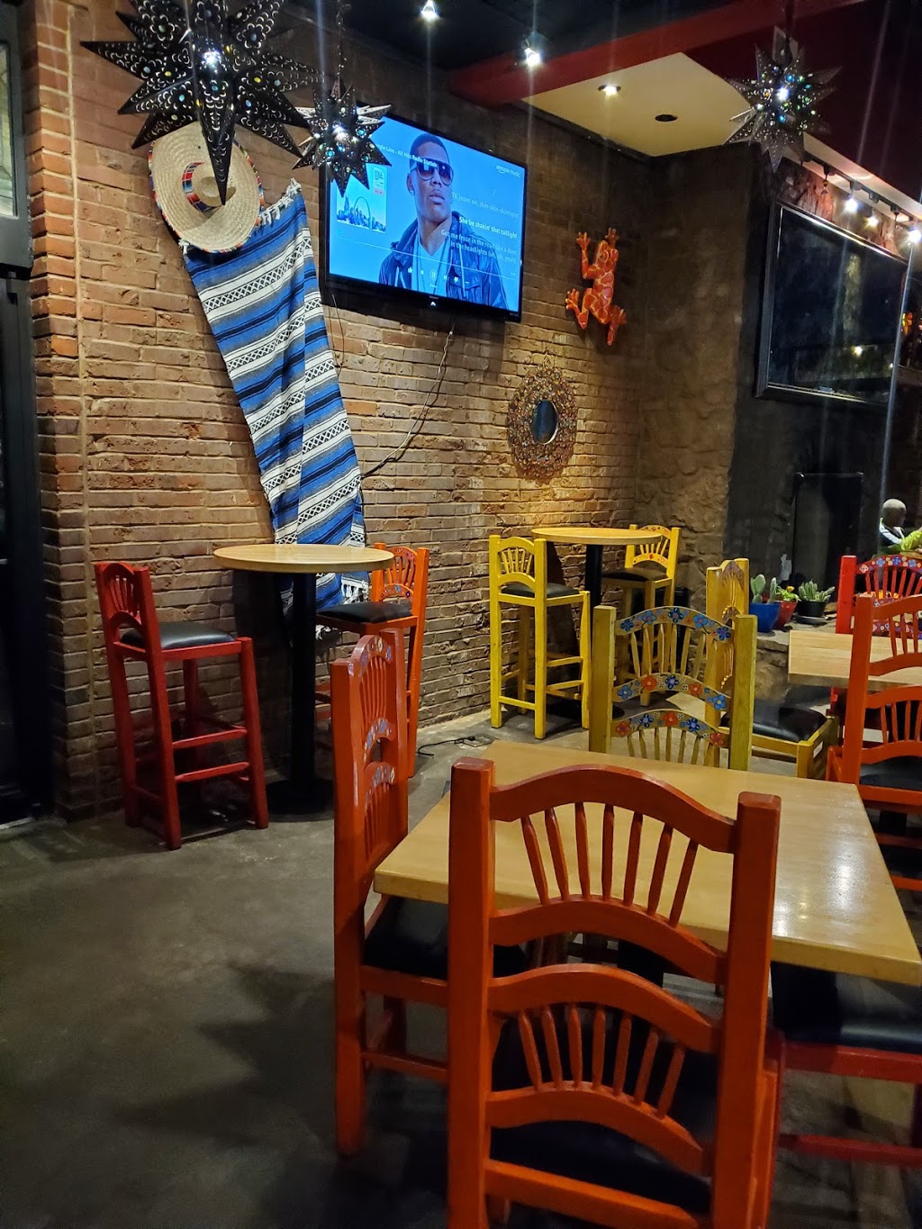 Diablitos Cantina | restaurant | 3919 W Pine Blvd, St. Louis, MO 63108, USA | 3146444430 OR +1 314-644-4430