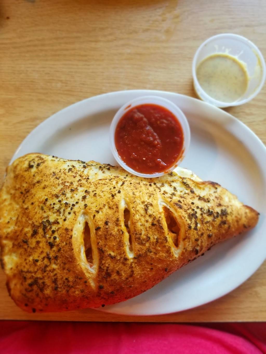 Papa McKees Pizzeria | restaurant | 38 E Main St, Richmond, VT 05477, USA | 8024344002 OR +1 802-434-4002