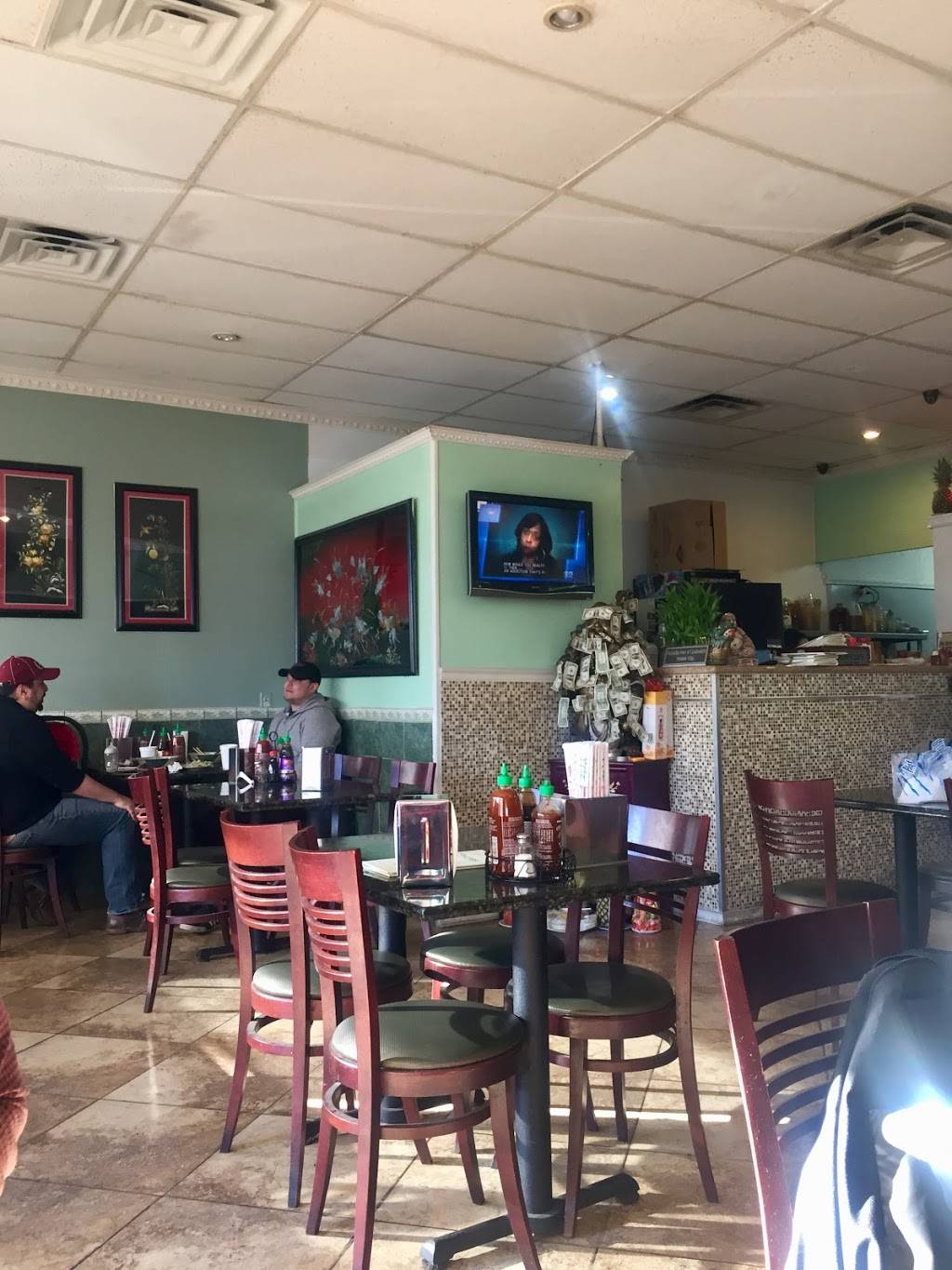 New Pho 999 | restaurant | 12905 Sherman Way, North Hollywood, CA 91605, USA | 8189829370 OR +1 818-982-9370