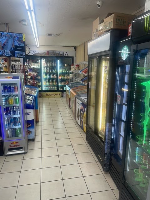 Xpress Mart (previously Zoom Zoom #3) | restaurant | 1301 E Scott Ave, Wichita Falls, TX 76301, USA | 9405004913 OR +1 940-500-4913