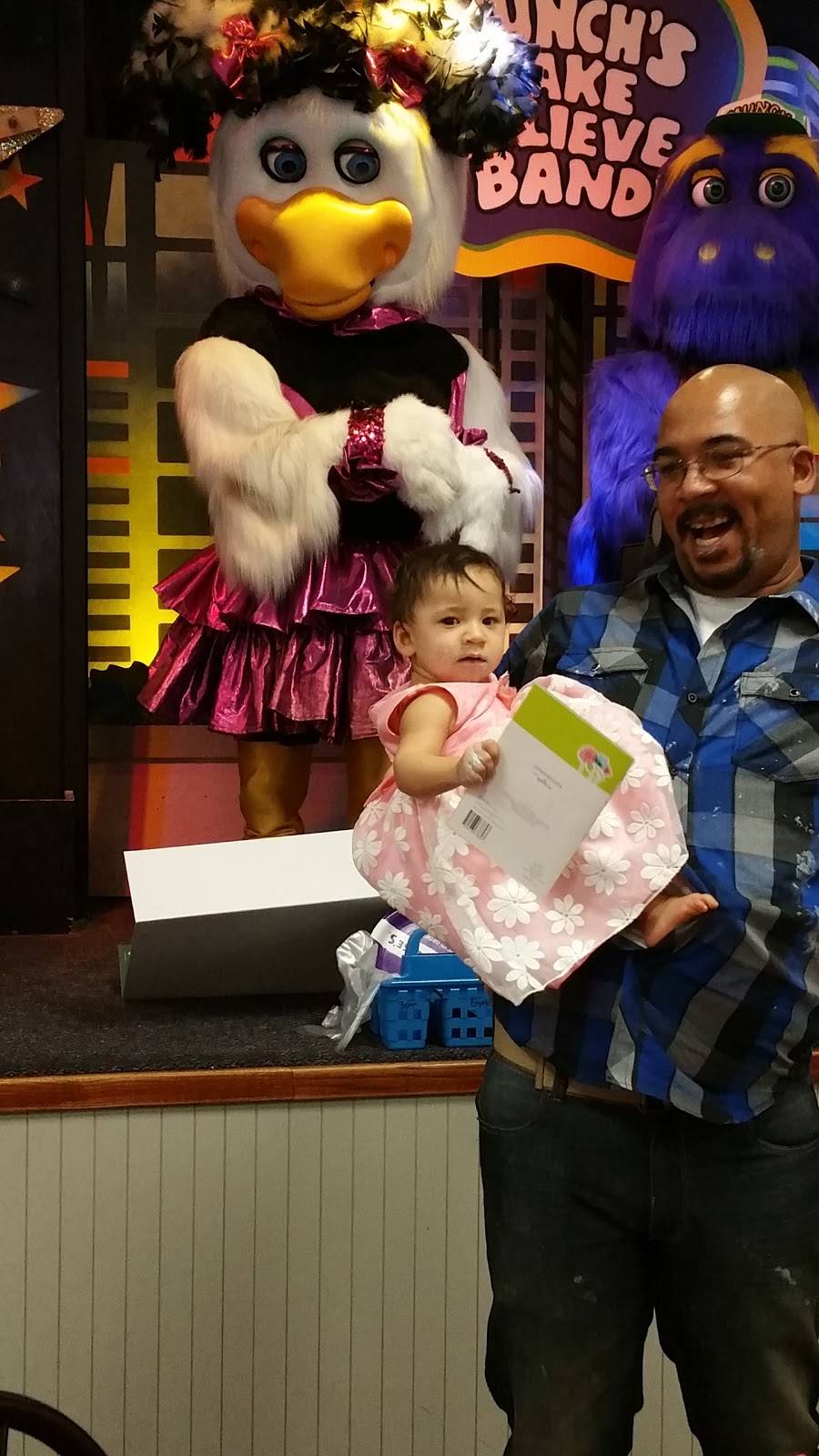 Chuck E. Cheese | restaurant | 10850 Lincoln Trail, Fairview Heights, IL 62208, USA | 6183973434 OR +1 618-397-3434