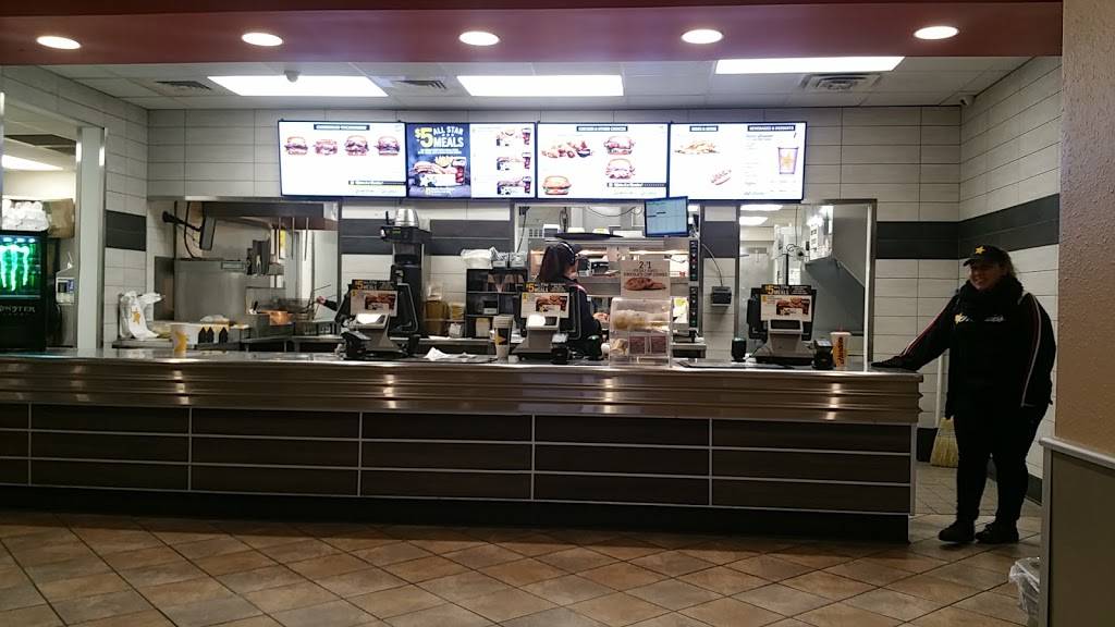 Hardees | restaurant | 1580 Fort Campbell Blvd, Clarksville, TN 37042, USA | 9316473027 OR +1 931-647-3027