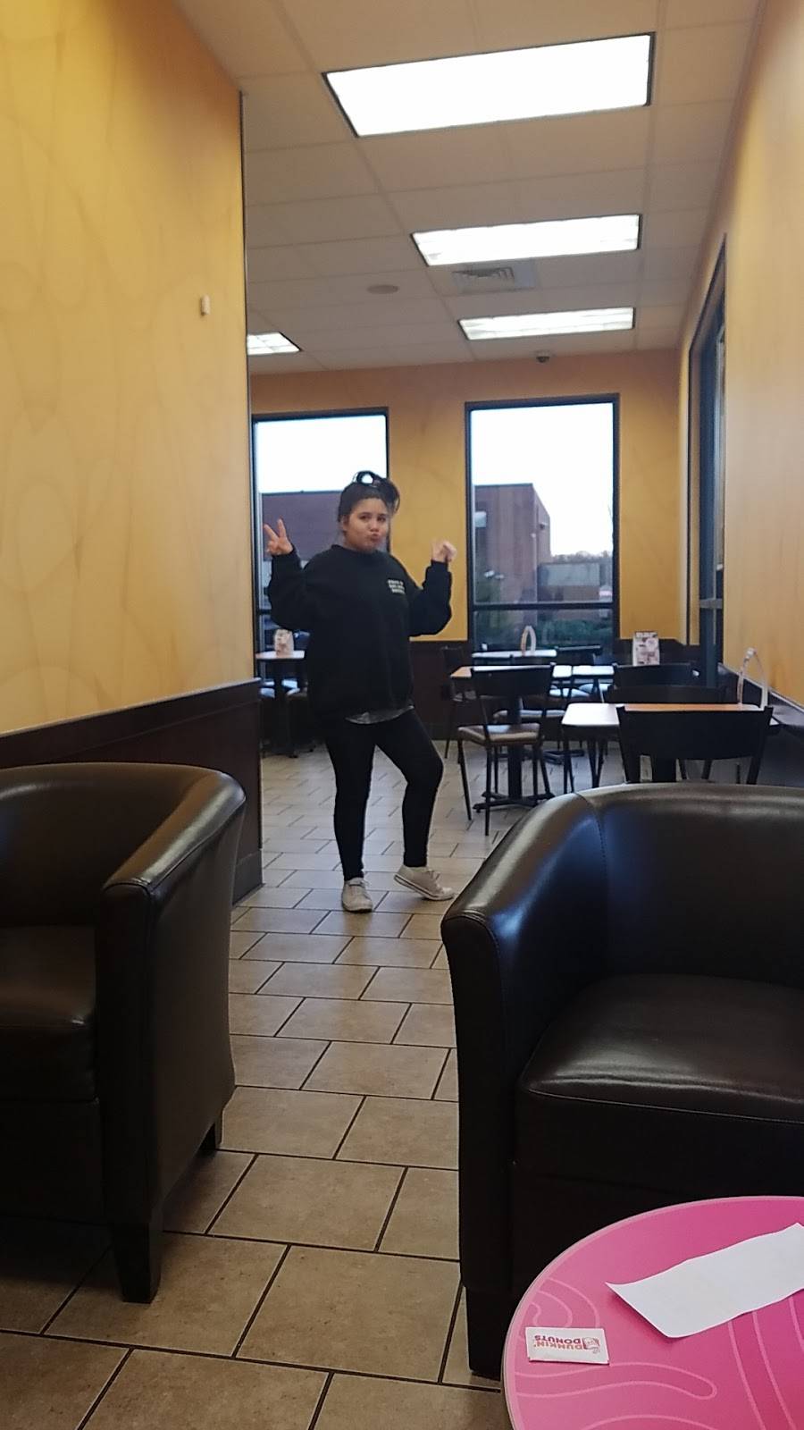 Dunkin | cafe | 4450 Route 42 N, Monticello, NY 12701, USA | 8457942788 OR +1 845-794-2788