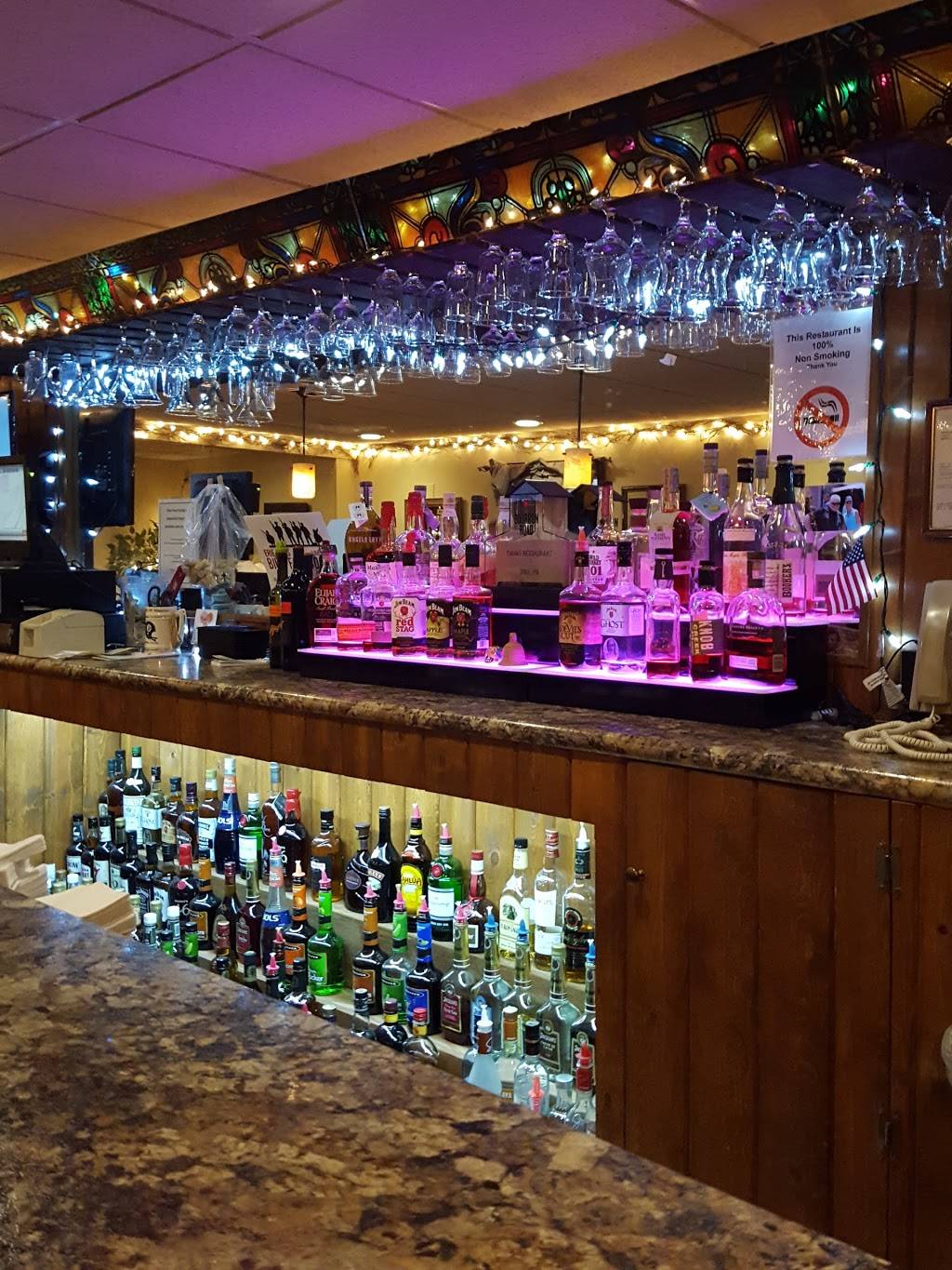 Twins Restaurant & Catering | restaurant | 4353 W Ridge Rd, Erie, PA 16506, USA | 8148358946 OR +1 814-835-8946