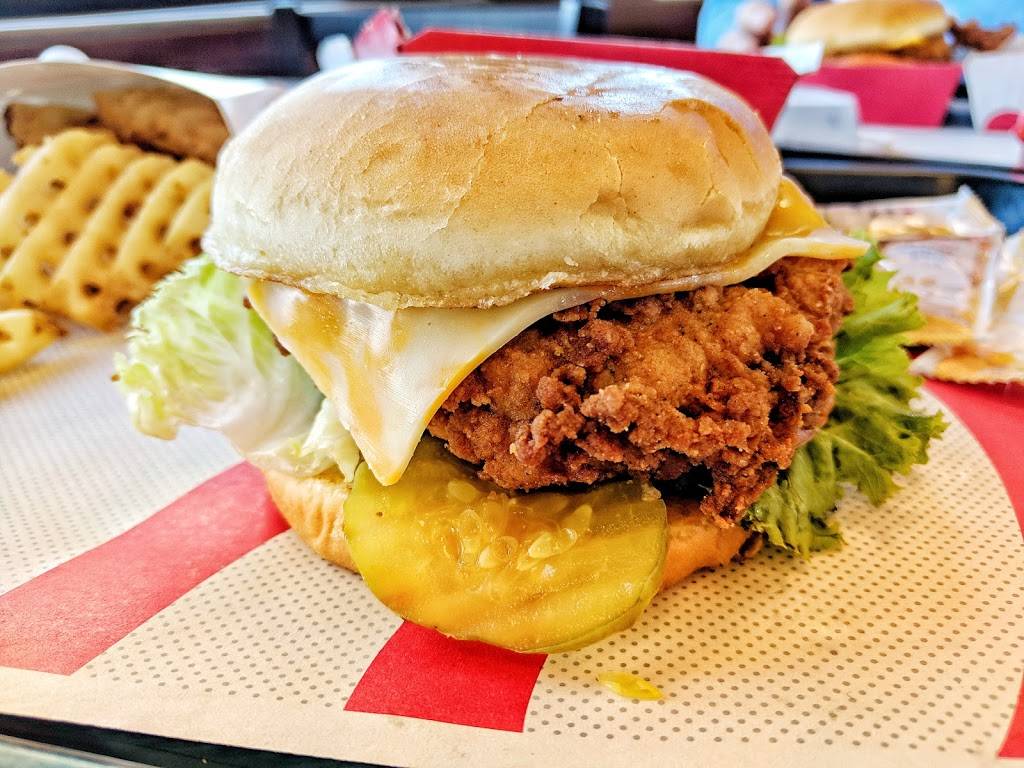 Chick-fil-A | restaurant | 701 Lynnhaven Pkwy, Virginia Beach, VA 23452, USA | 7573401171 OR +1 757-340-1171