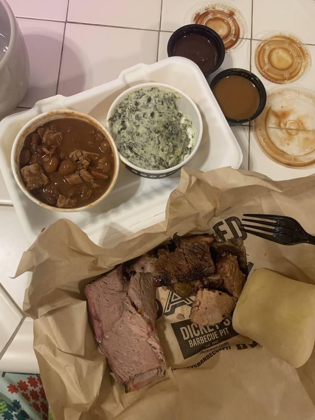 Dickeys Barbecue Pit | restaurant | 604 Fifth Ave, Redwood City, CA 94063, USA | 4156104333 OR +1 415-610-4333