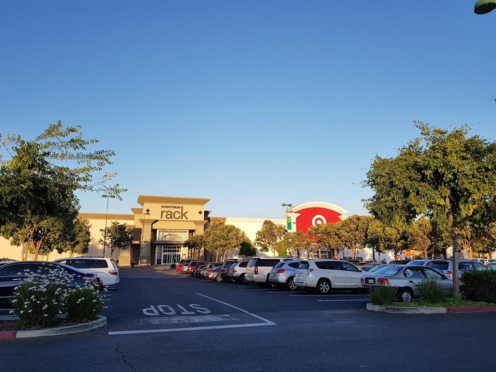 Gateway 101 | shopping mall | 1771 E Bayshore Rd, East Palo Alto, CA 94303, USA | 9252791800 OR +1 925-279-1800