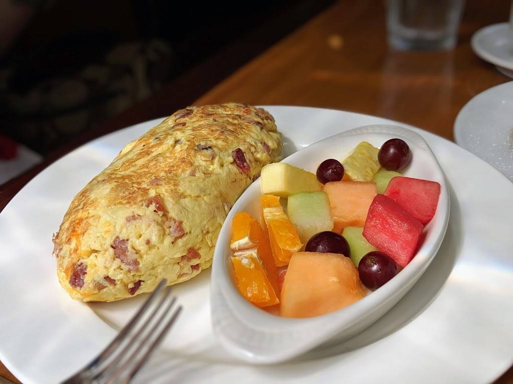 Garden Berry Cafe | restaurant | 340 W Half Day Rd, Buffalo Grove, IL 60089, USA | 8473836467 OR +1 847-383-6467