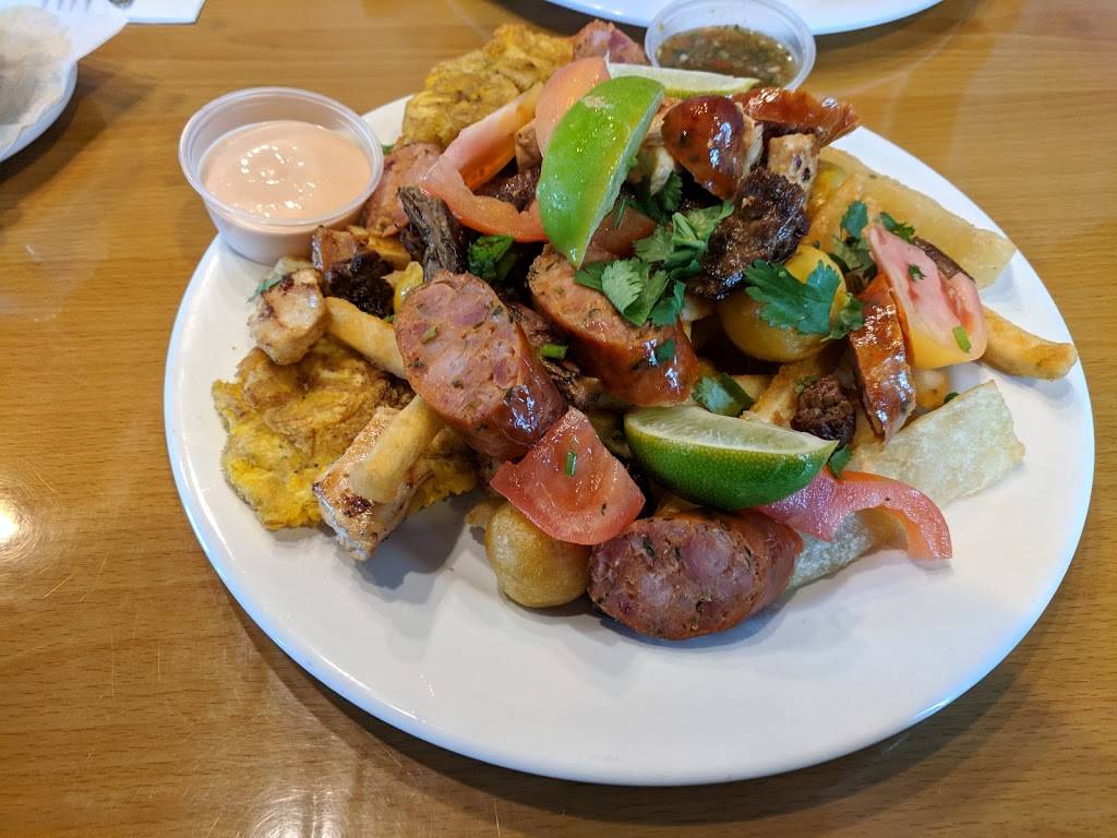 Empanada’s Factory Latin Fusion | restaurant | 8060 Philips Hwy, Jacksonville, FL 32256, USA | 9043742620 OR +1 904-374-2620