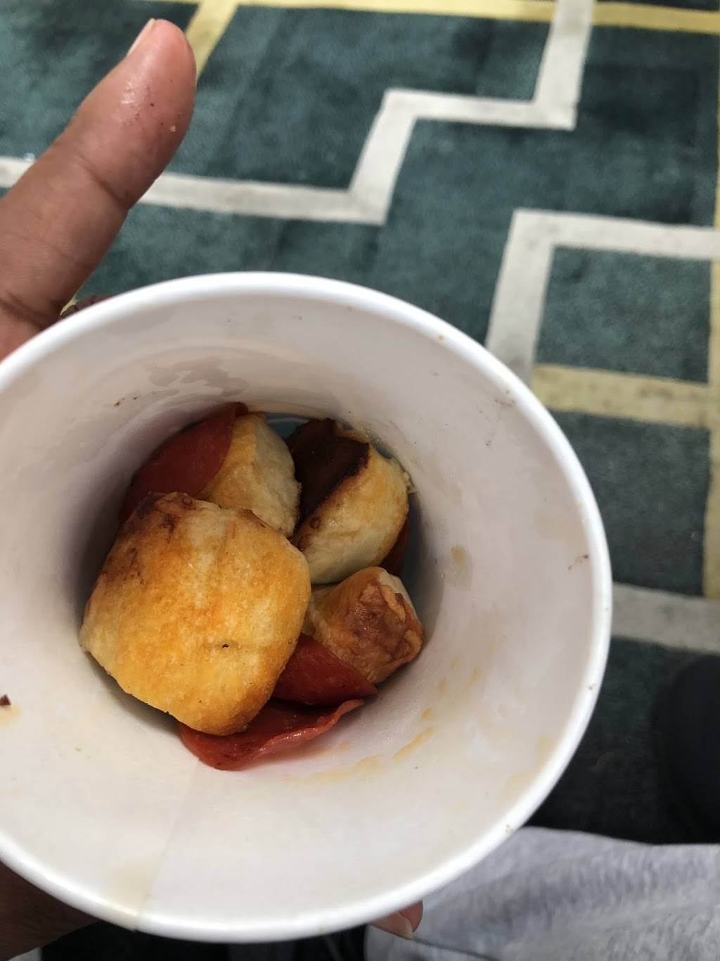 Auntie Annes | cafe | 409 Brandon Town Center Dr, Brandon, FL 33511, USA | 8136611811 OR +1 813-661-1811