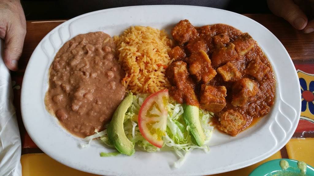 Ruchis Mexican Grill | restaurant | 5201 Richmond Ave, Houston, TX 77056, USA | 7136213088 OR +1 713-621-3088
