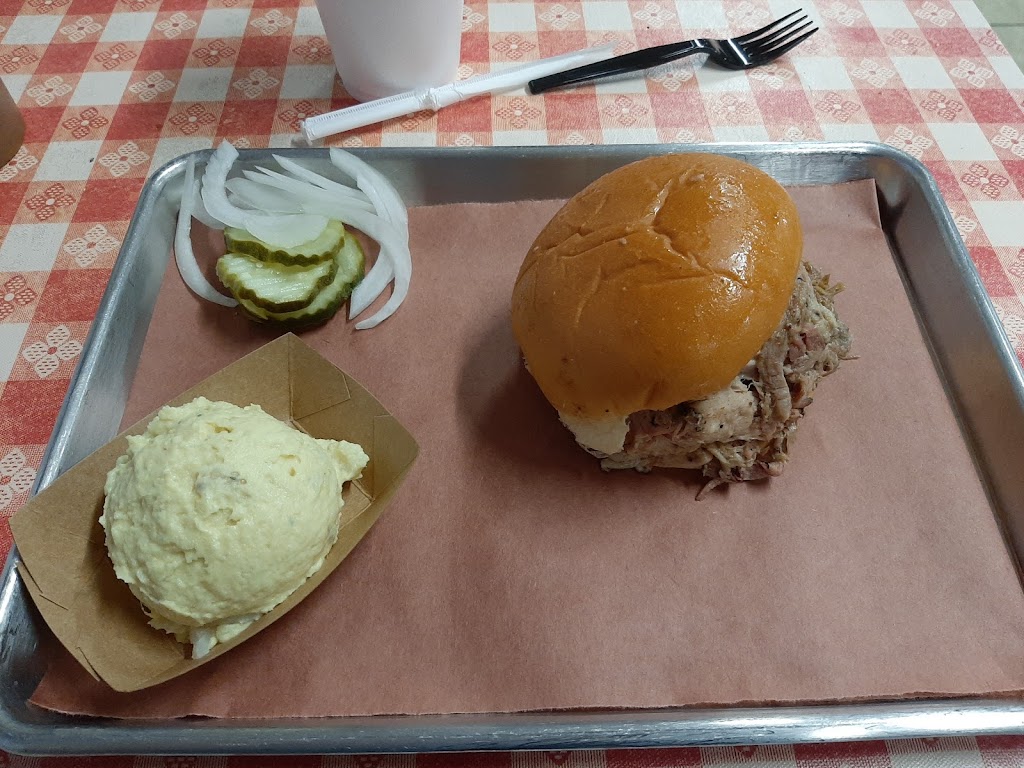 Teddy’s Barbecue | restaurant | 2807 Texas Blvd N, Weslaco, TX 78599, USA | 9565326124 OR +1 956-532-6124