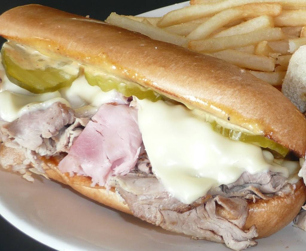 Chris Zs | restaurant | 2808 University Blvd #2806, Birmingham, AL 35233, USA | 2054581007 OR +1 205-458-1007