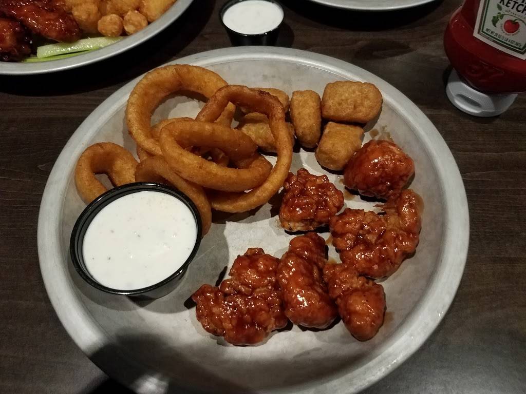 Dales Bar & Grill | restaurant | 322 Conant St, Maumee, OH 43537, USA | 4198933113 OR +1 419-893-3113