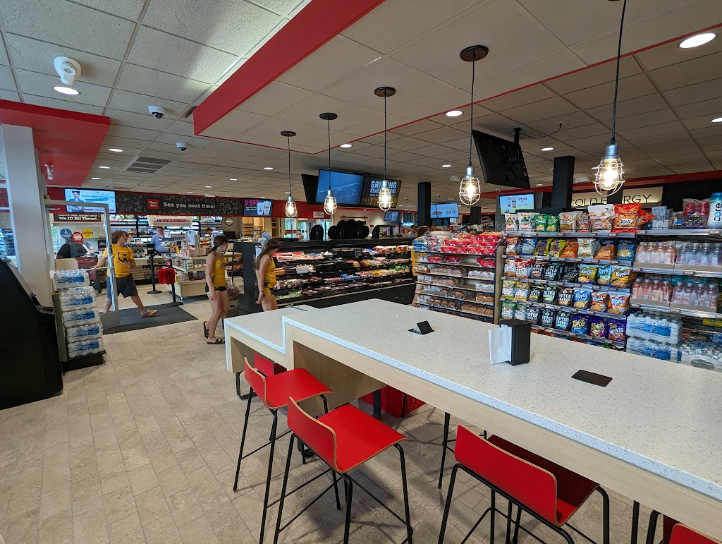 KWIK STAR #1190 | restaurant | 306 College Dr, Decorah, IA 52101, USA | 5632023037 OR +1 563-202-3037