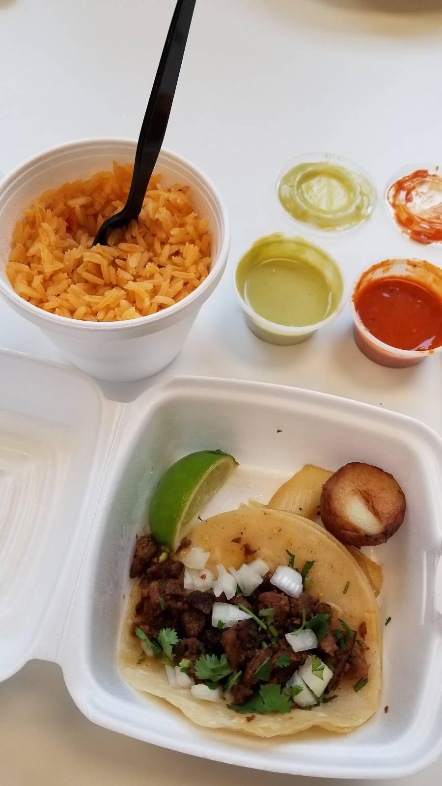 Taqueria Miguelitos | restaurant | 2317 W University Dr Suite #161, Denton, TX 76201, USA | 9408081233 OR +1 940-808-1233