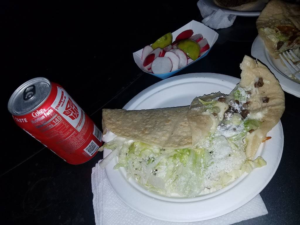 Primos Tacos | restaurant | 111 N Breed St, Los Angeles, CA 90033, USA | 3234019847 OR +1 323-401-9847