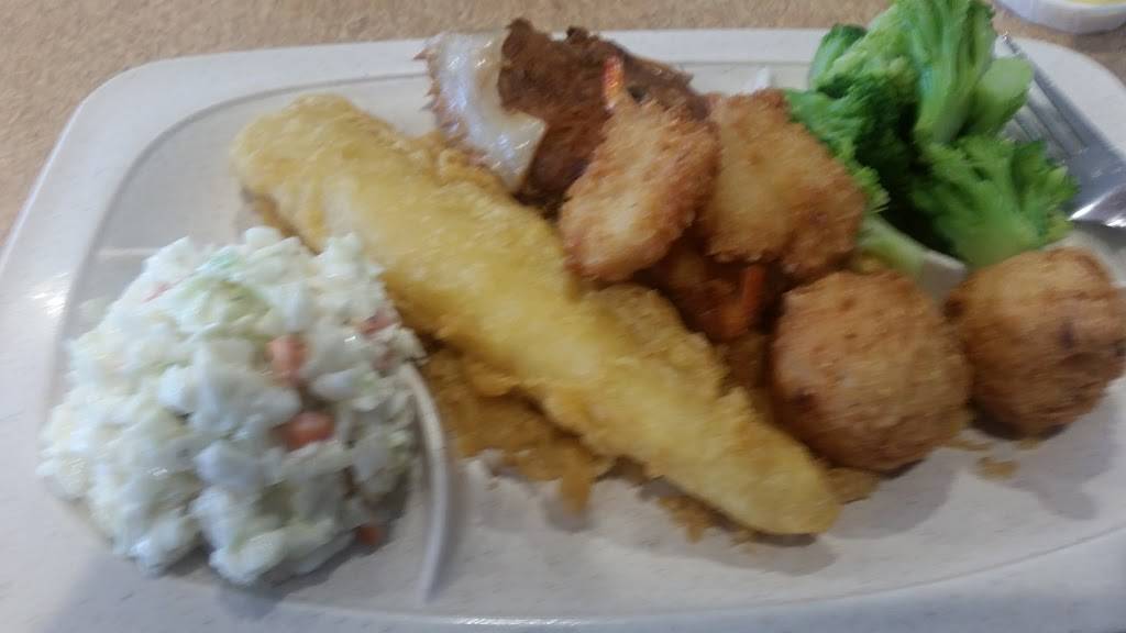 Captain Ds | restaurant | 2424 N Roan St, Johnson City, TN 37601, USA | 4236310172 OR +1 423-631-0172