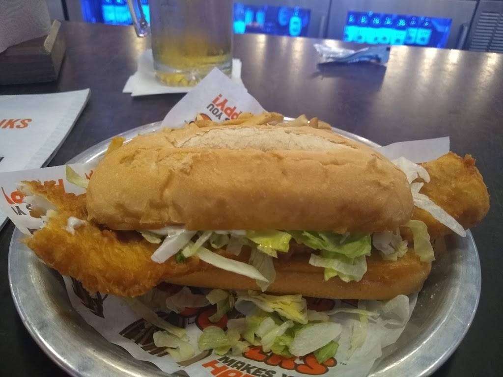 Hooters | restaurant | 1776 Gause Blvd, Slidell, LA 70461, USA | 9852884042 OR +1 985-288-4042