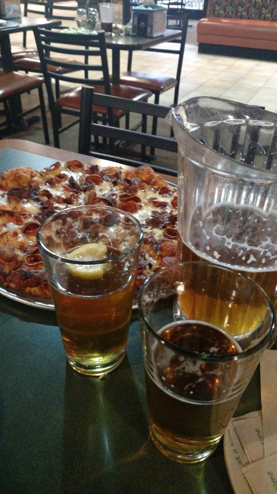 Round Table Pizza | meal delivery | 4400 Stevens Creek Blvd, San Jose, CA 95129, USA | 4089830900 OR +1 408-983-0900