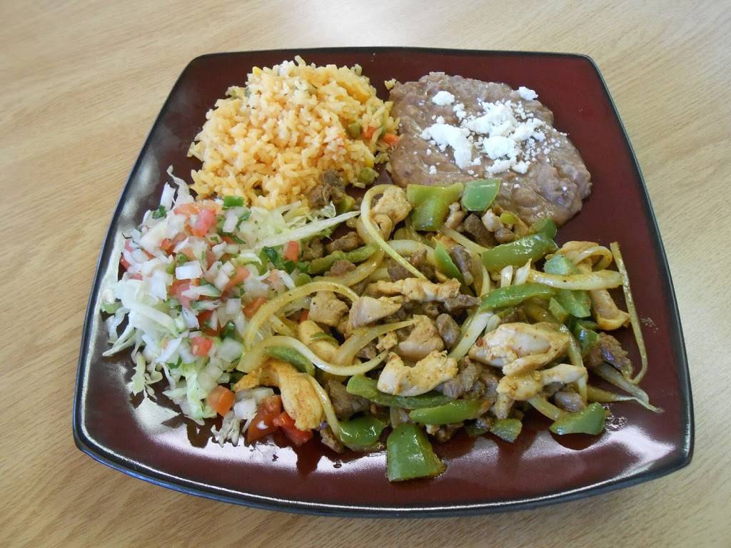 Bugambilias | restaurant | 747 W Lancaster Rd, Orlando, FL 32809, USA | 4077455614 OR +1 407-745-5614