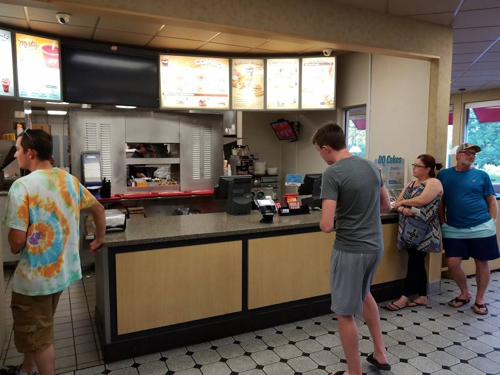 Dairy Queen | restaurant | 3221 Poplar Level Rd, Louisville, KY 40213, USA | 5026350690 OR +1 502-635-0690