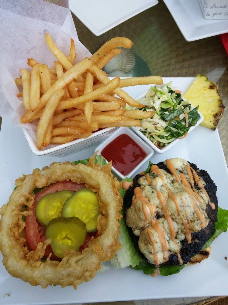 Fat Kahunas | restaurant | 8 Minutemen Causeway, Cocoa Beach, FL 32931, USA | 3217836858 OR +1 321-783-6858