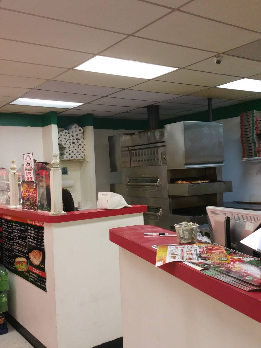 Toarminas Pizza | restaurant | 3863, 27630 W Seven Mile Rd, Livonia, MI 48152, USA | 2487774500 OR +1 248-777-4500