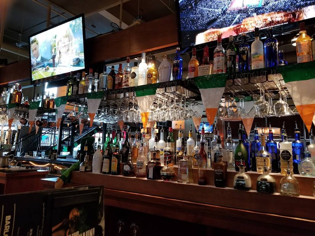 Bar Louie - Perrysburg | night club | 4105 Levis Commons Blvd, Perrysburg, OH 43551, USA | 4198749774 OR +1 419-874-9774