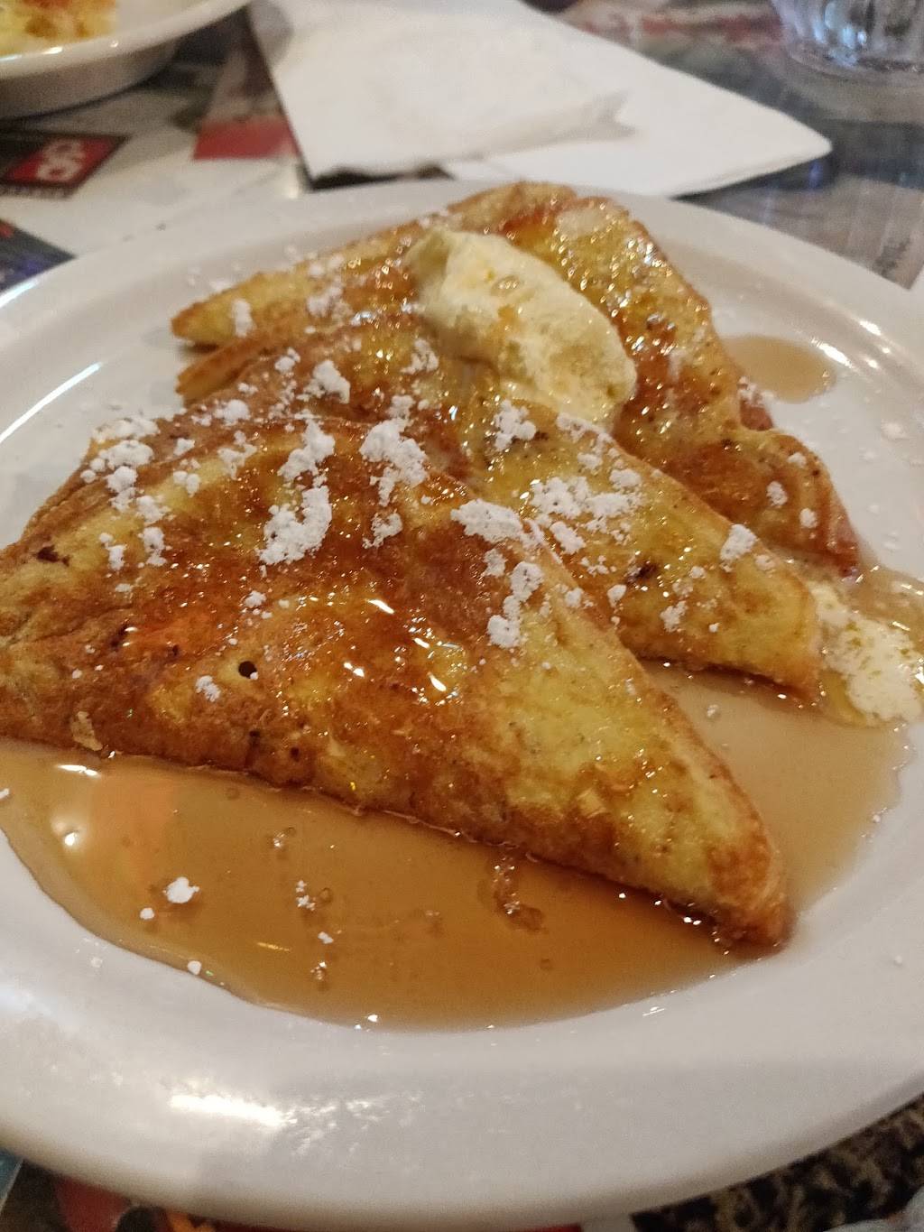 McGillacuddys Sports Bar & Grill | restaurant | 11133 NE Halsey St, Portland, OR 97220, USA | 5032572337 OR +1 503-257-2337