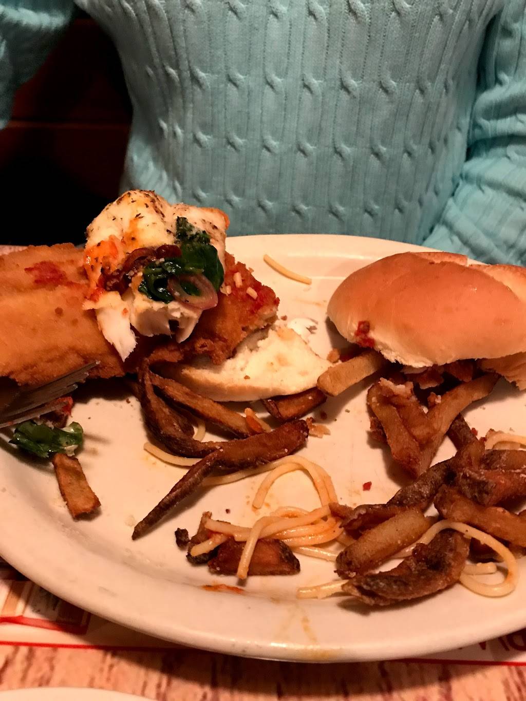 Pizzaz Italian Restaurant | restaurant | 2850 Washington Rd, McMurray, PA 15317, USA | 7249417802 OR +1 724-941-7802