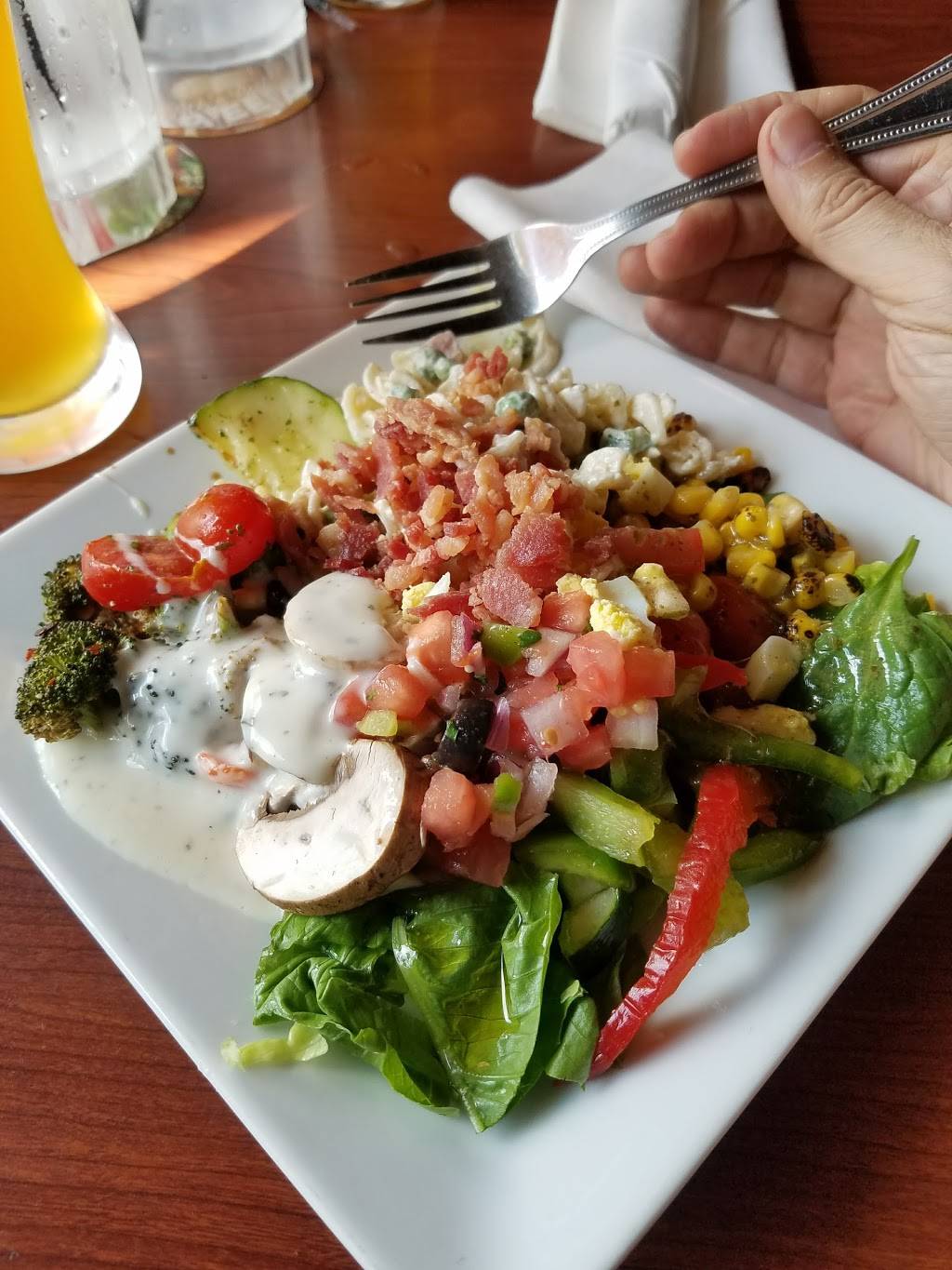 Ruby Tuesday | restaurant | 15281 NW 67th Ave, Miami Lakes, FL 33014, USA | 3058206065 OR +1 305-820-6065