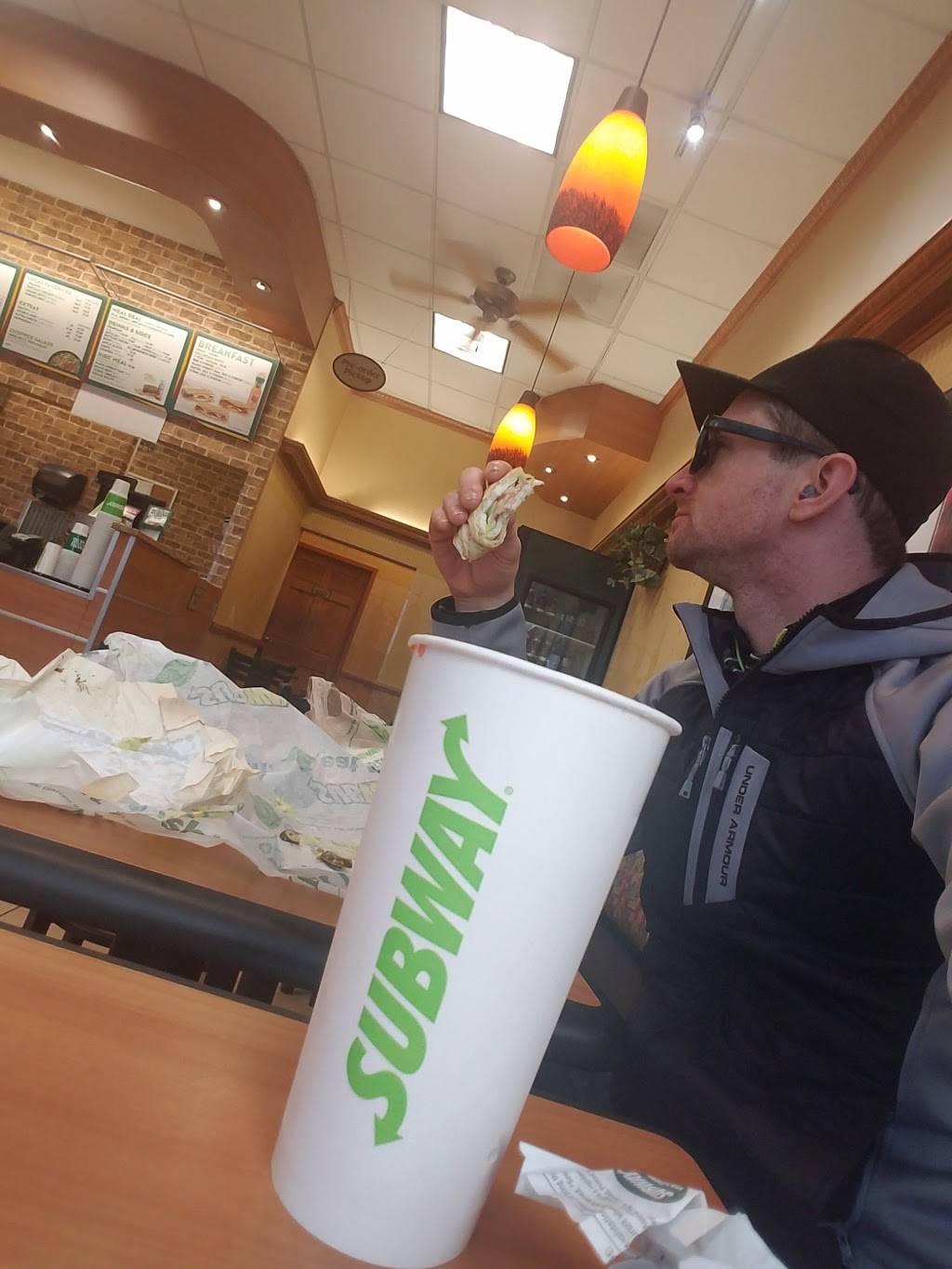 Subway Restaurants | restaurant | 511 N Mc Clurg Ct, Chicago, IL 60611, USA | 3126442811 OR +1 312-644-2811