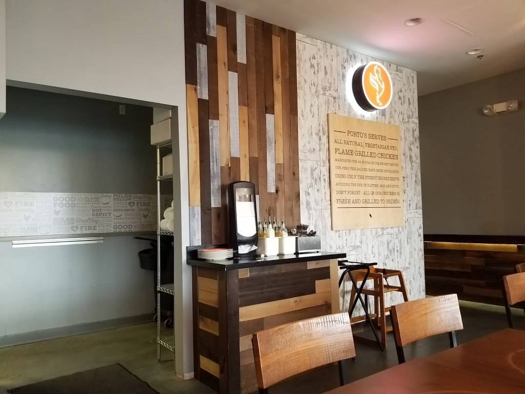 Portos Peri Peri | restaurant | 1663 N Buffalo Grove Rd, Buffalo Grove, IL 60089, USA | 8473835689 OR +1 847-383-5689