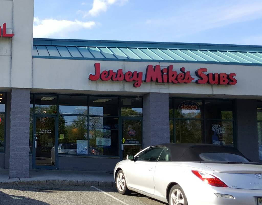 Jersey Mikes Subs | meal takeaway | 450 Union Hill Rd, Morganville, NJ 07751, USA | 7329724100 OR +1 732-972-4100