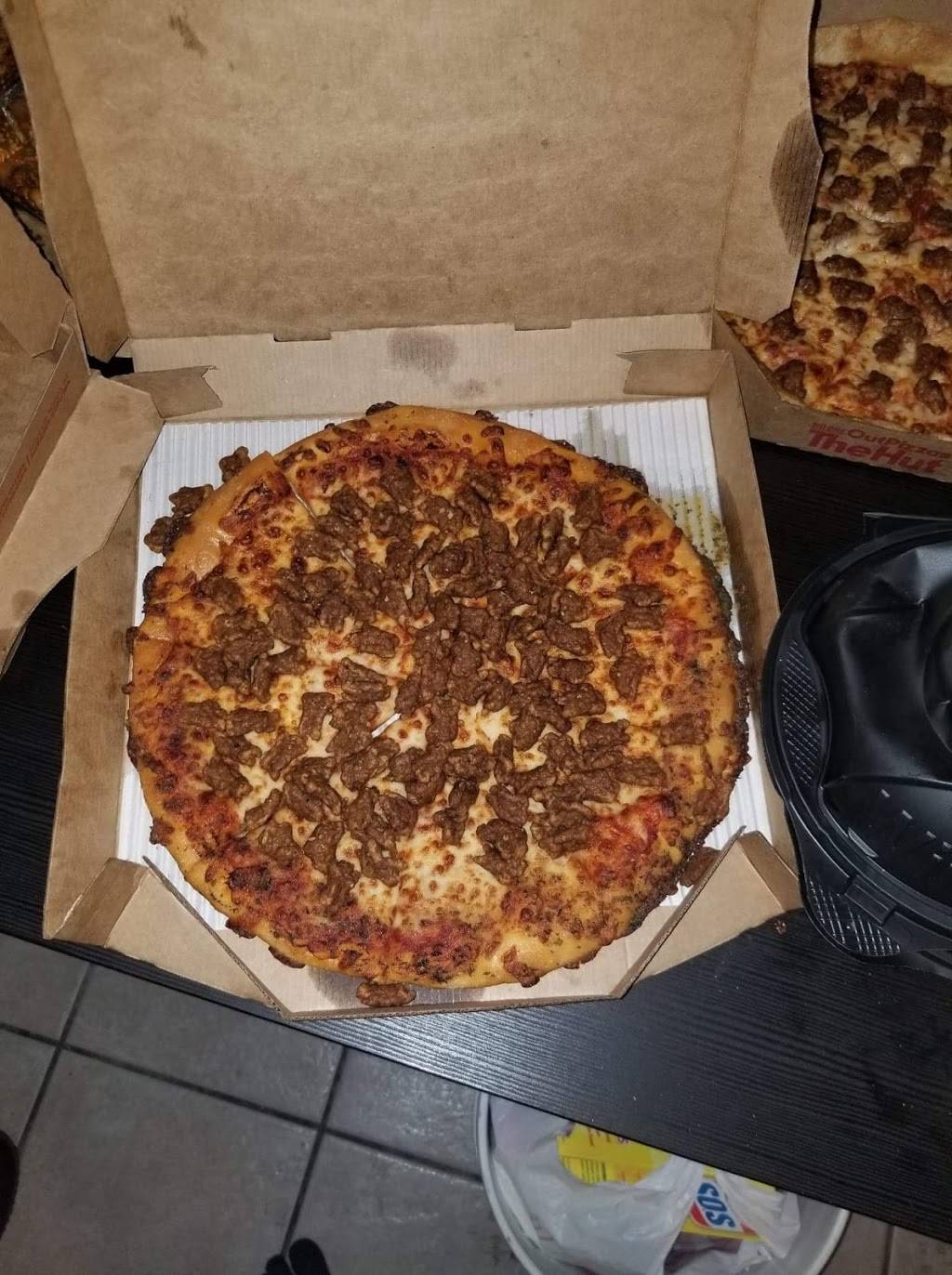 Pizza Hut | meal takeaway | 5806 Xerxes Ave N, Brooklyn Center, MN 55430, USA | 7635616161 OR +1 763-561-6161