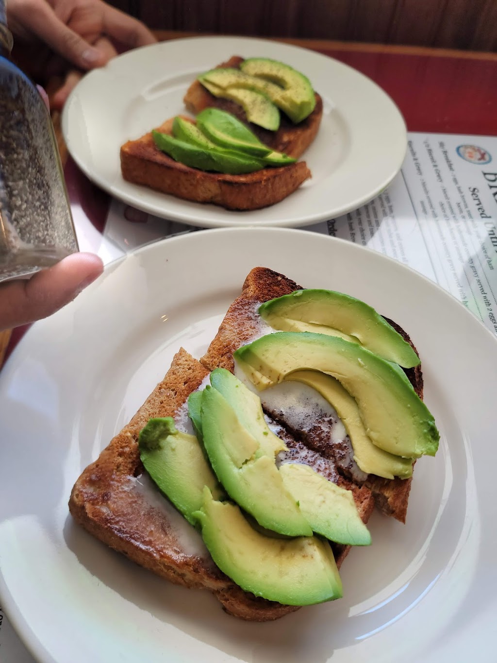 Cascadia Cafe | restaurant | 210 E Railroad Ave, Skykomish, WA 98288, USA | 3606772569 OR +1 360-677-2569